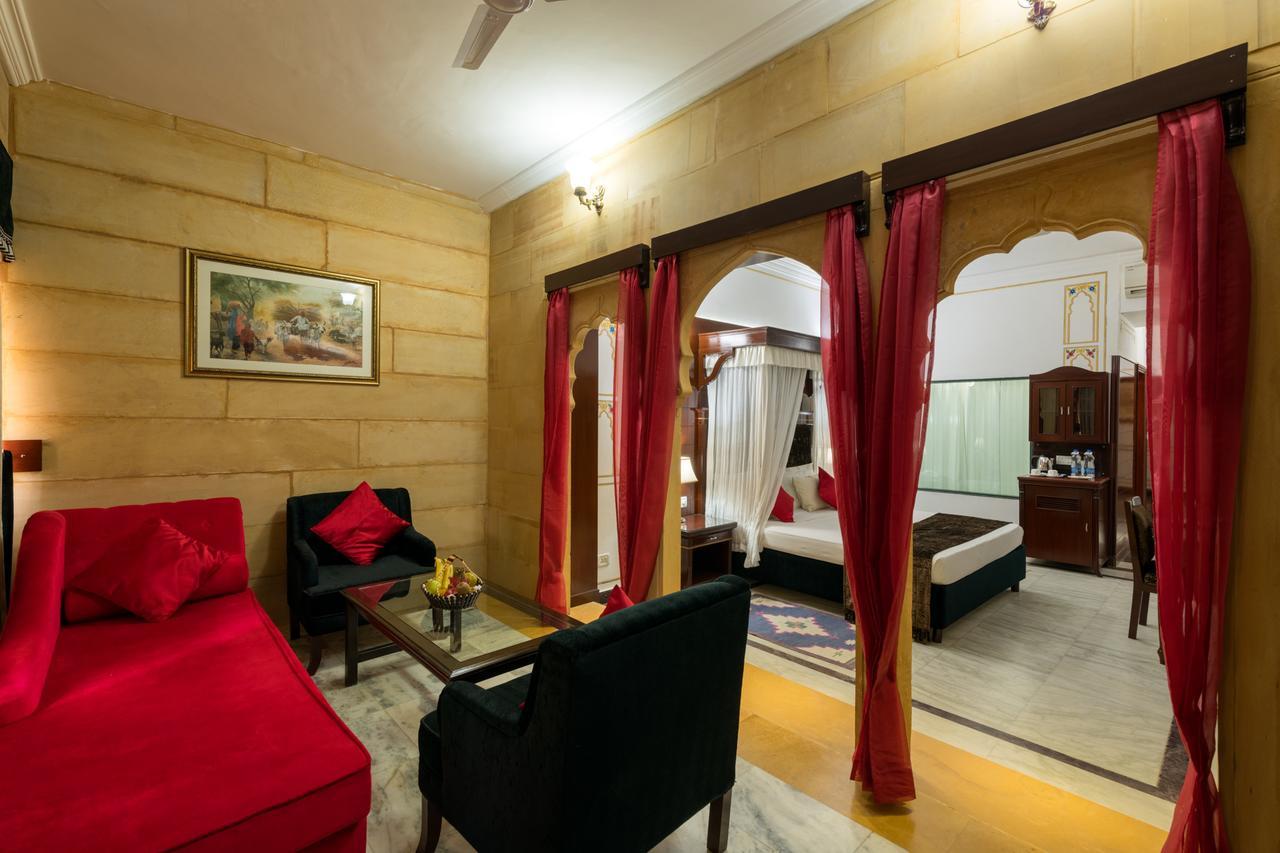 Hotel Rang Mahal Jaisalmer Dış mekan fotoğraf